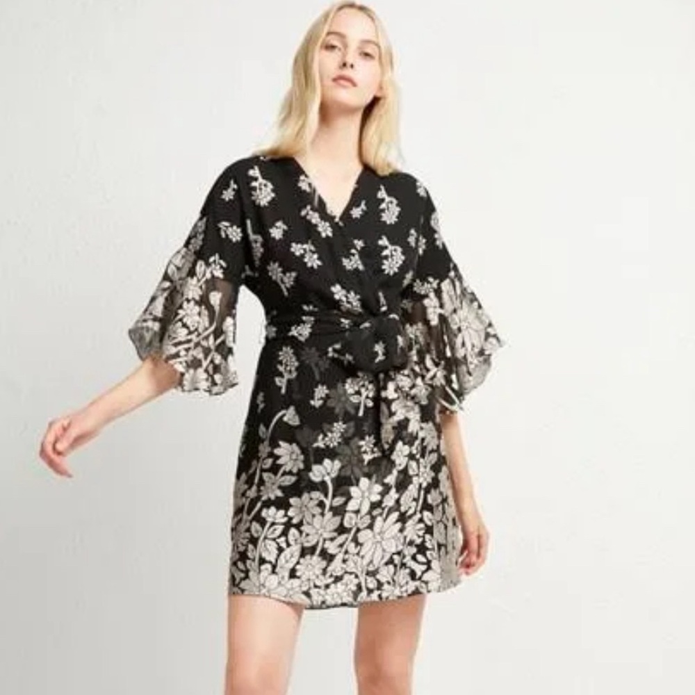 French Connection women’s Elise A- line dress US size 6!